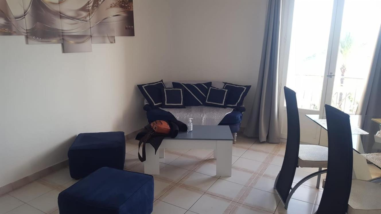 Appartements Au Cros De Cagnes الغرفة الصورة