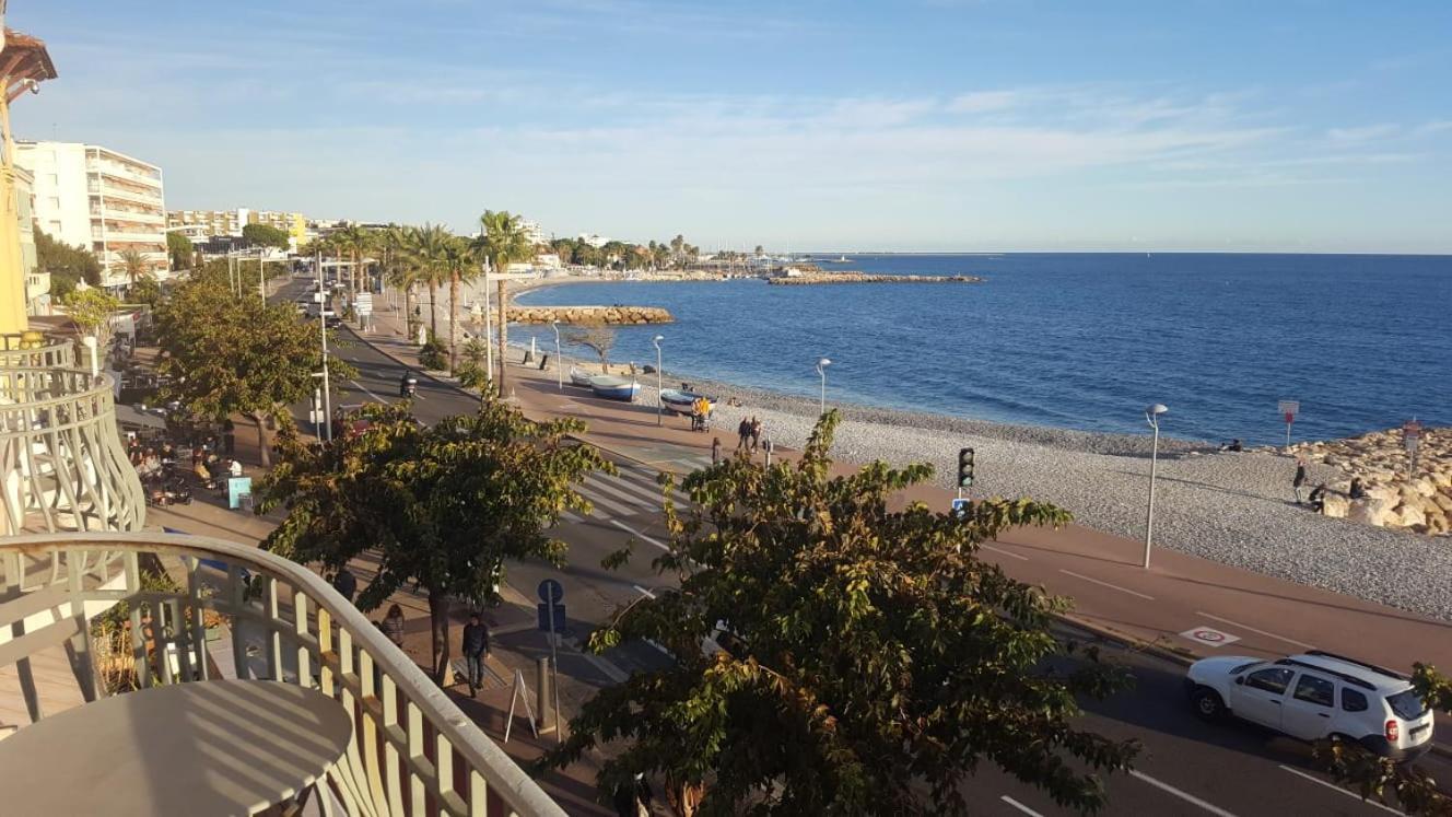 Appartements Au Cros De Cagnes الغرفة الصورة